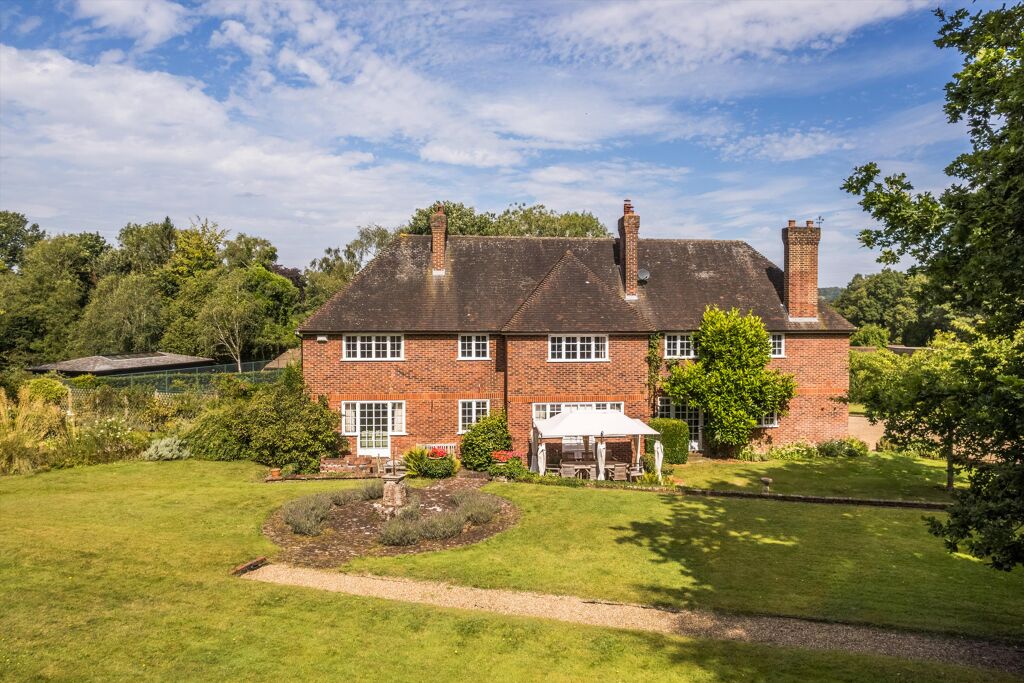 Image of Woodland Rise, Seal, Sevenoaks, Kent, TN15