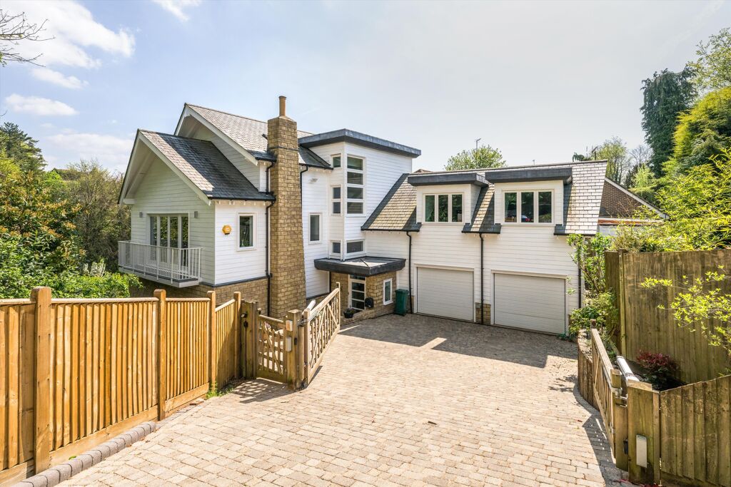 Image of Oakhill Road, Sevenoaks, Kent, TN13