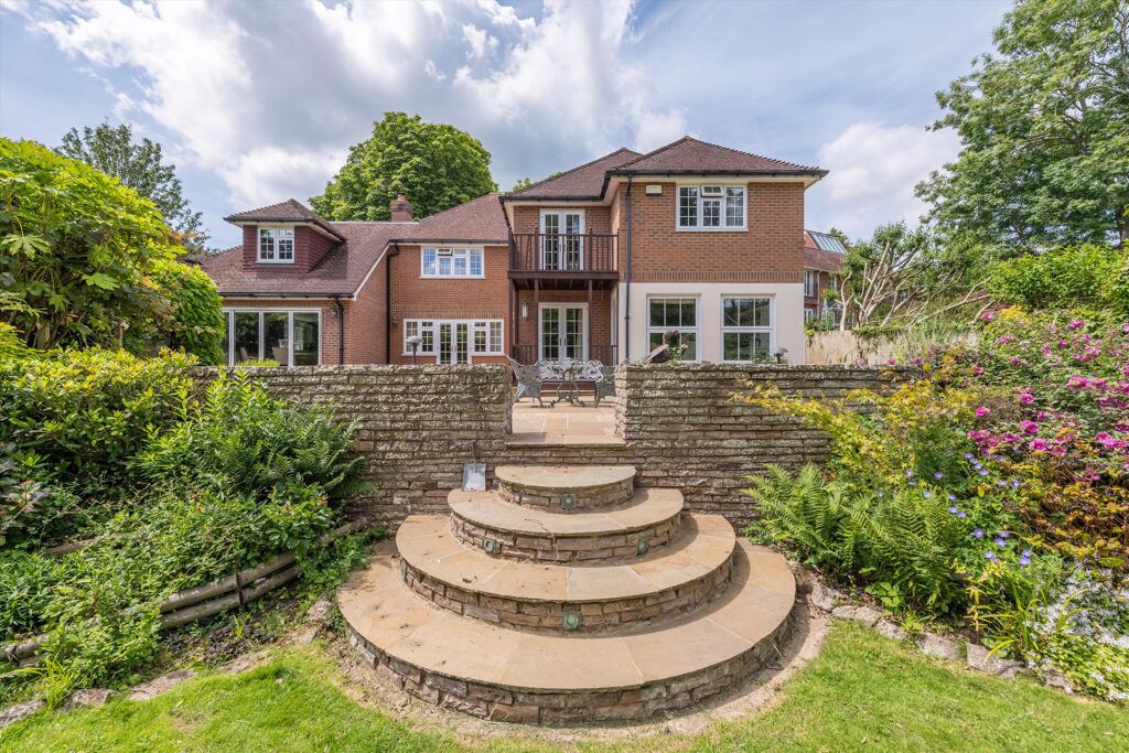 Image of Church Hill, Plaxtol, Sevenoaks, Kent, TN15