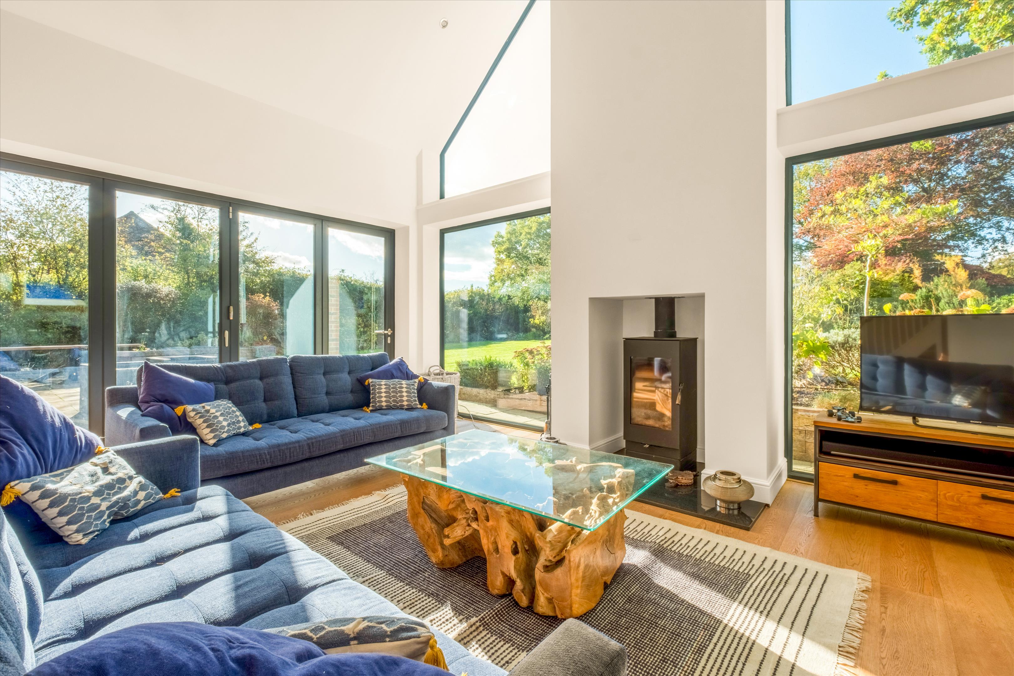 A Countryside Oasis of Refined Elegance 3