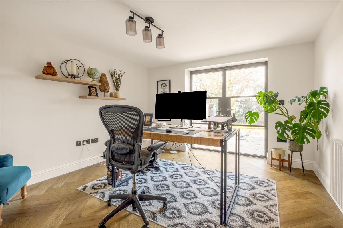 A Country Haven of Modern Elegance 6