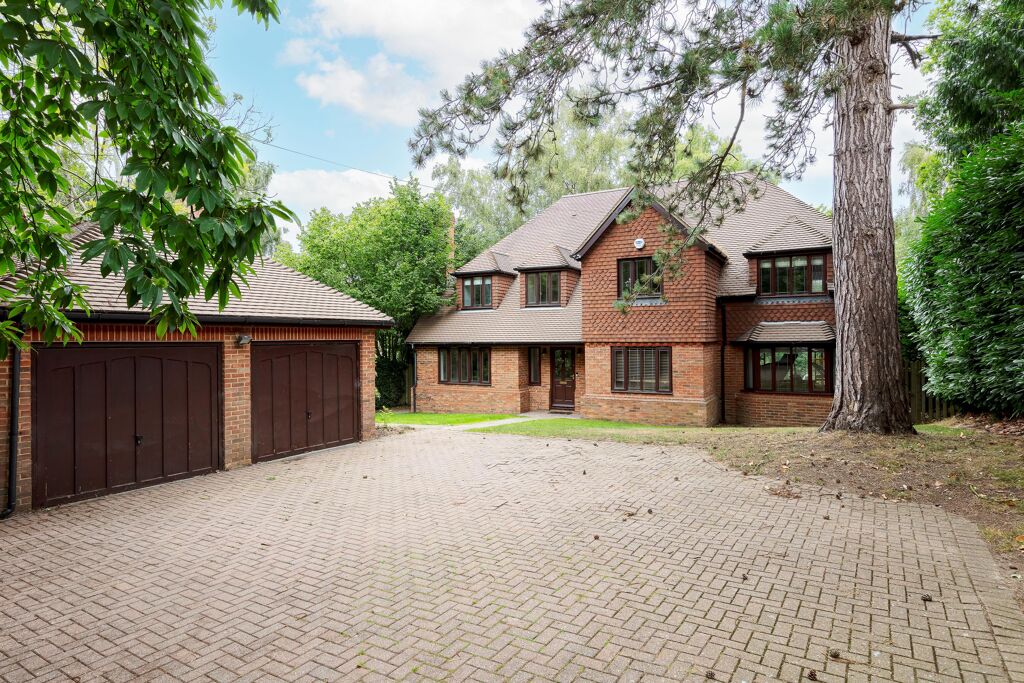 Image of Brittains Lane, Sevenoaks, Kent, TN13