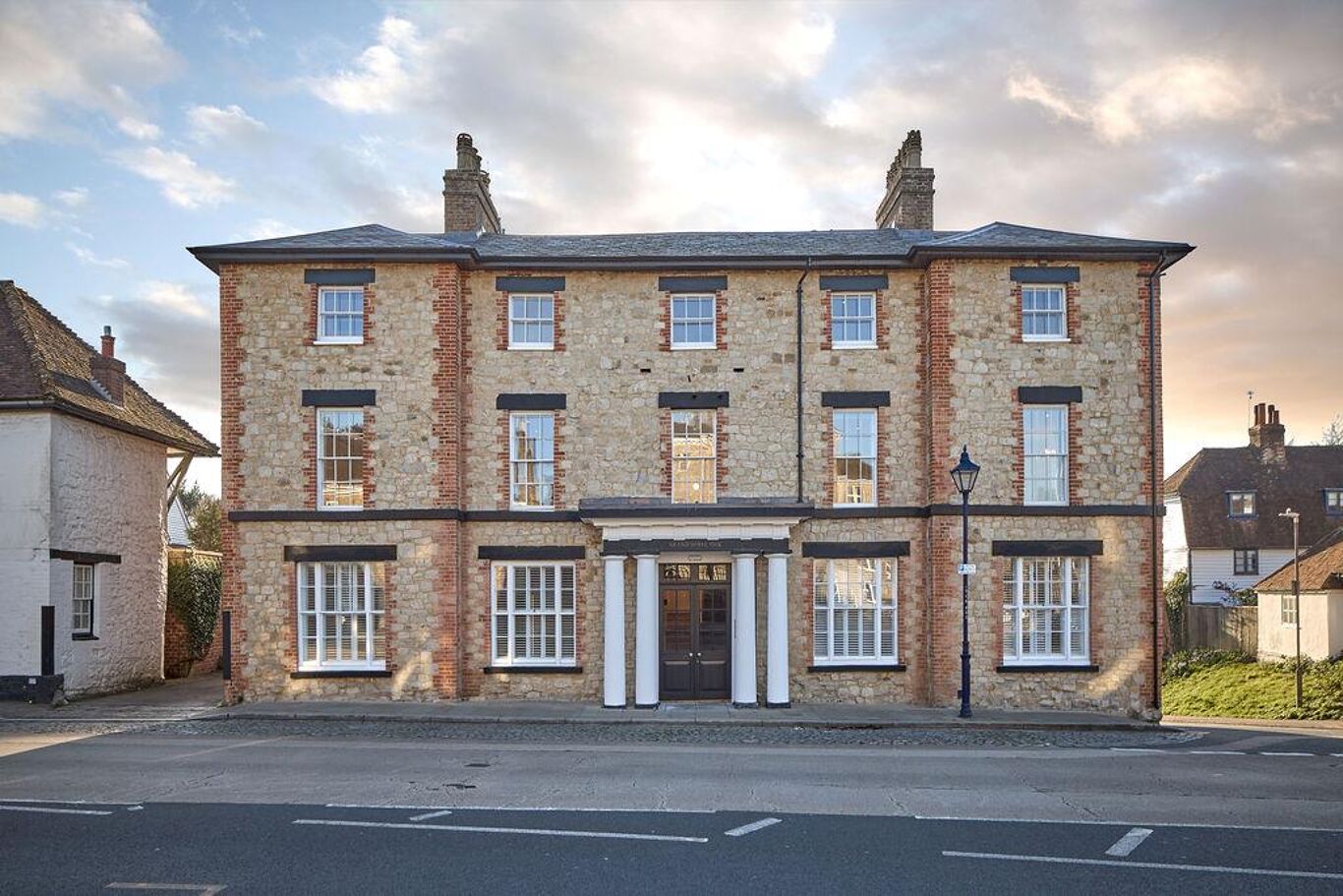 Image of Grand Royal Oak, Sevenoaks, Kent TN13