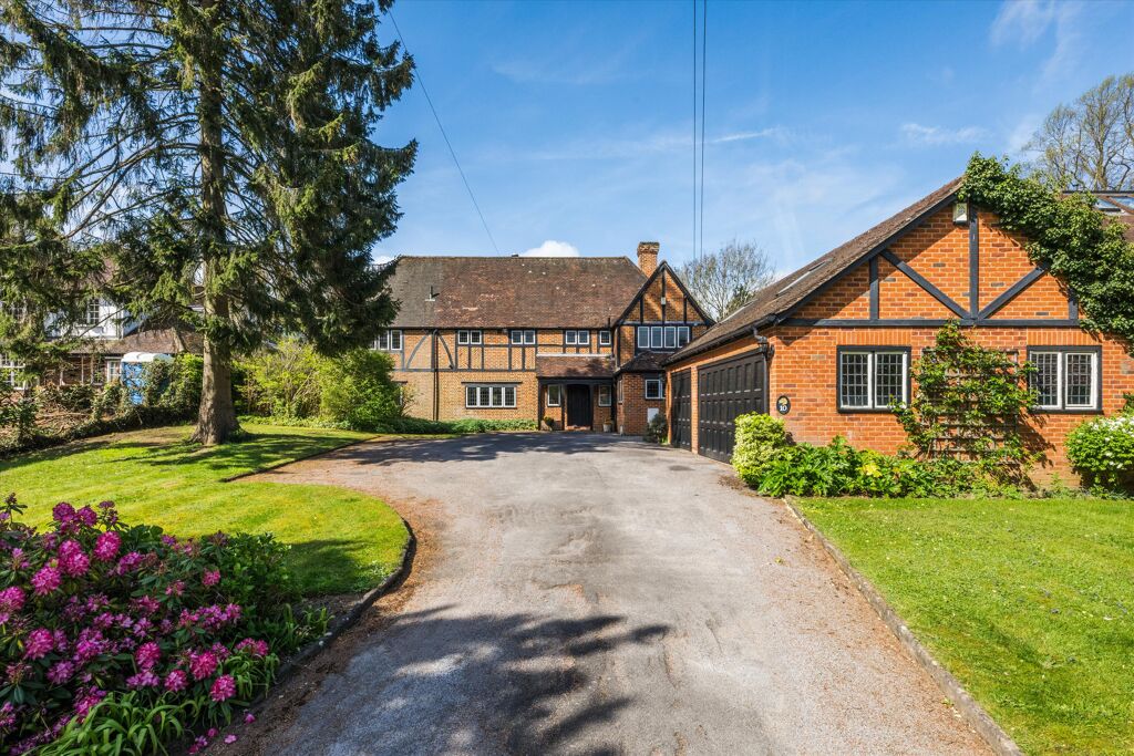 Image of Oakhill Road, Sevenoaks, Kent TN13