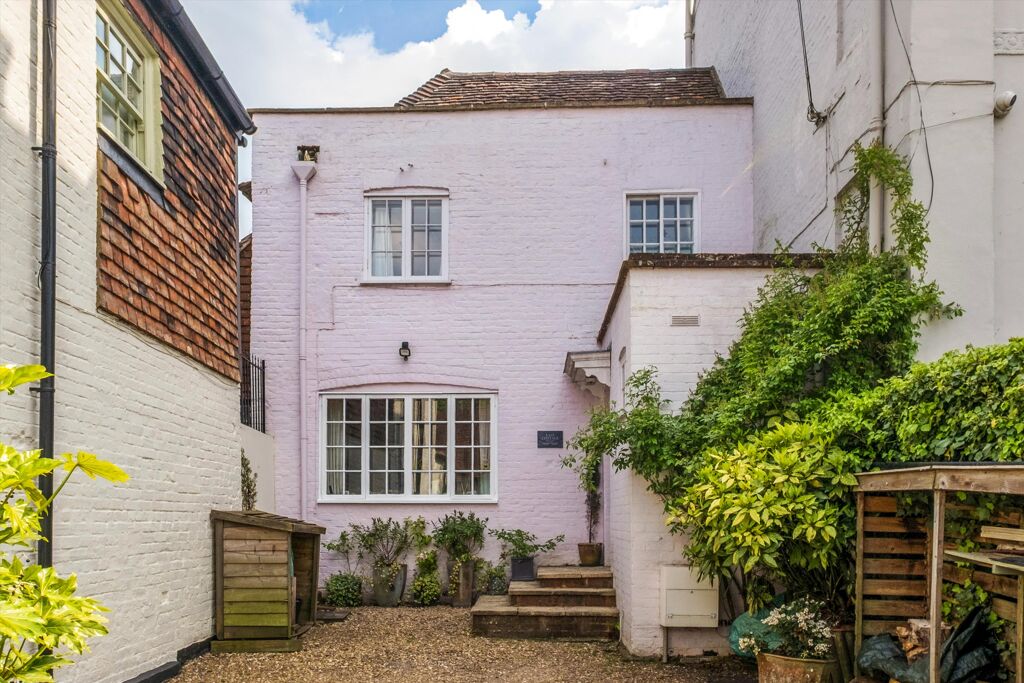 Image of High Street, Brasted, Westerham, Kent TN16