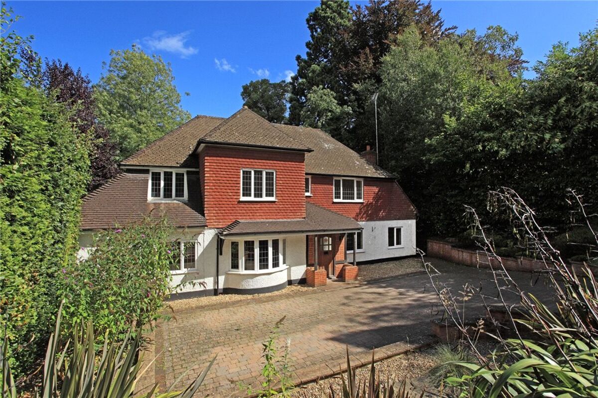 house for sale in Oakhill Road, Sevenoaks, Kent, TN13 SEV080201