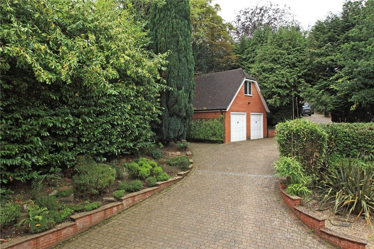 house for sale in Oakhill Road, Sevenoaks, Kent, TN13 SEV080201