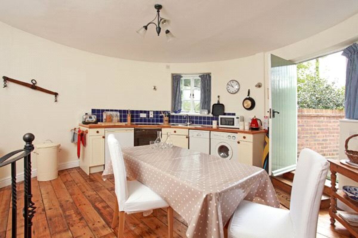 house for sale in Shoreham, Sevenoaks, Kent, TN14 SEV090157 Knight