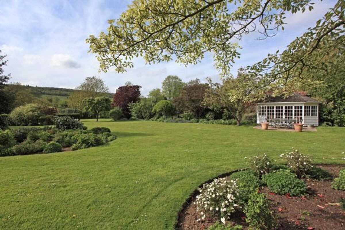 house for sale in Shoreham, Sevenoaks, Kent, TN14 SEV090157 Knight