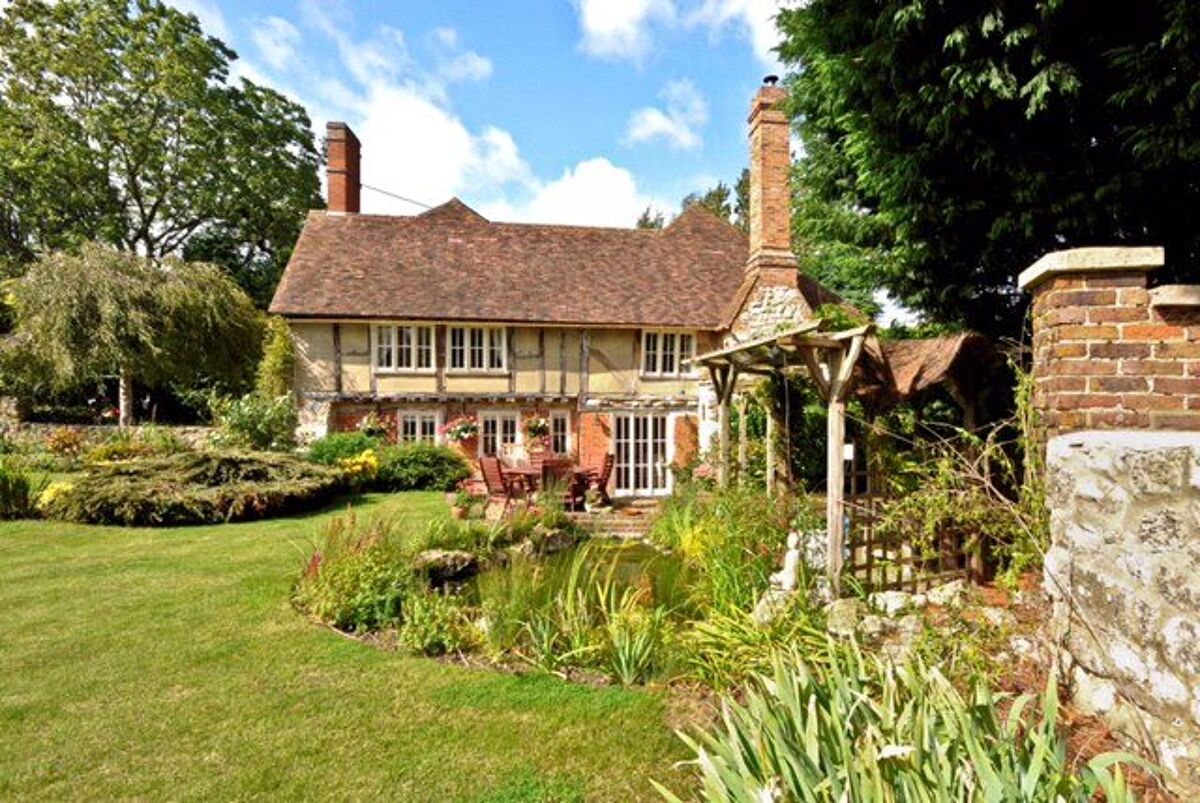 house for sale in Caring Road, Leeds, Maidstone, Kent, ME17 SEV110100