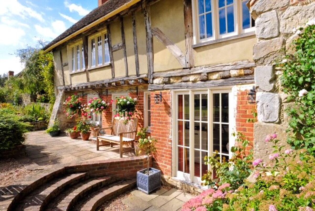 house for sale in Caring Road, Leeds, Maidstone, Kent, ME17 SEV110100