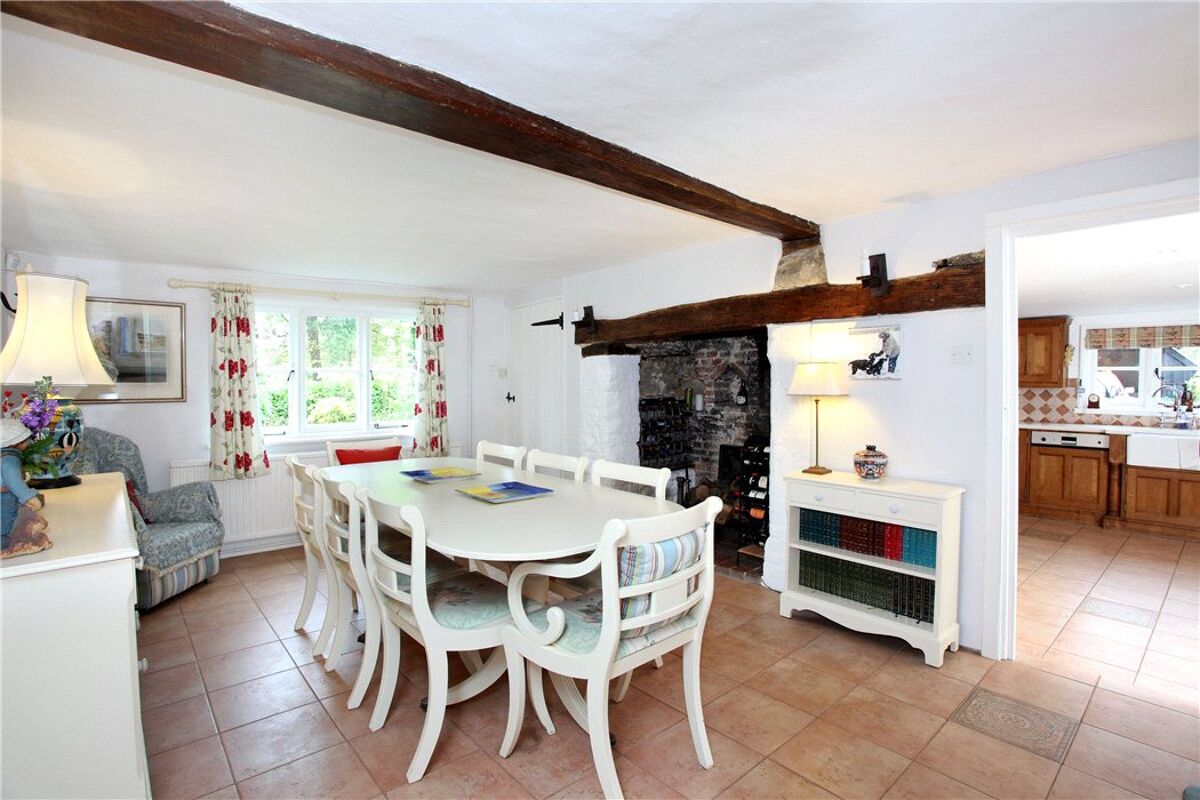 house for sale in Riding Lane, Hildenborough, Tonbridge, Kent, TN11