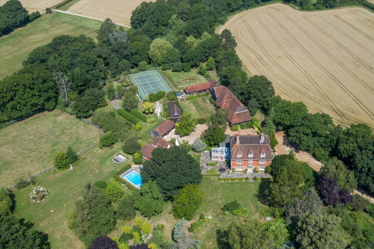 house for sale in Mote Road, Shipbourne, Tonbridge, Kent, TN11