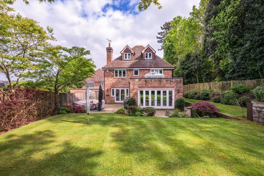 Image of Kippington Road, Sevenoaks, Kent, TN13