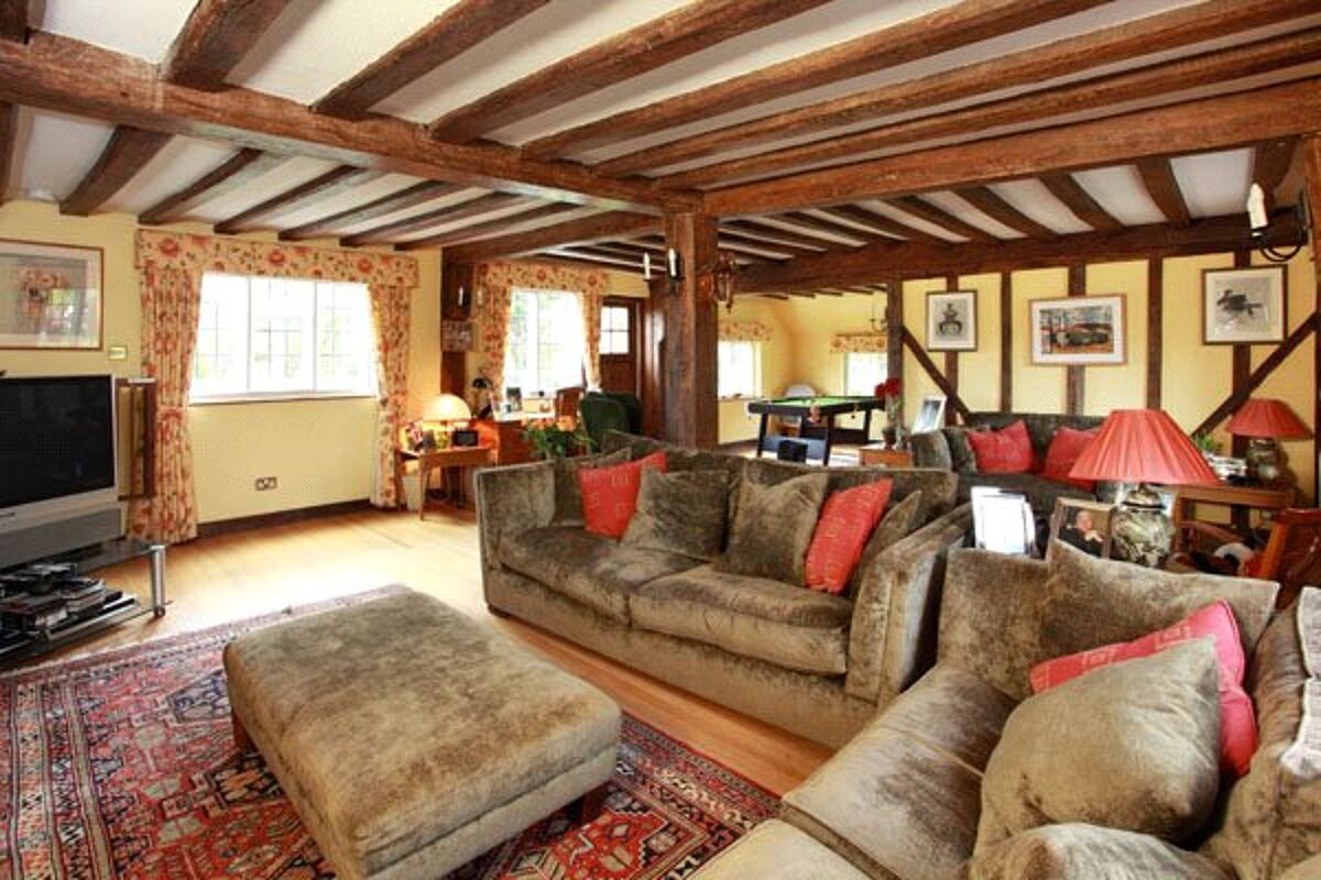 house for sale in Claygate Road, Yalding, Maidstone, Kent, ME18