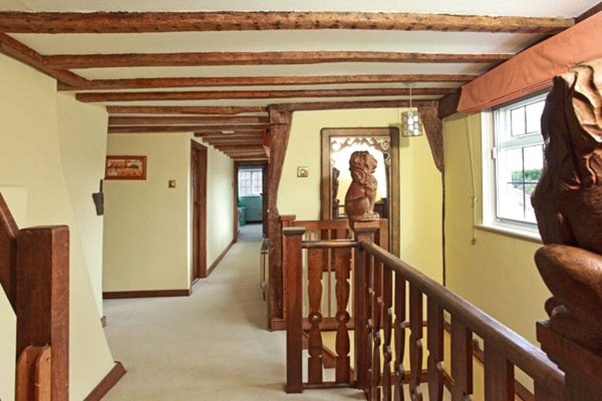 house for sale in Claygate Road, Yalding, Maidstone, Kent, ME18