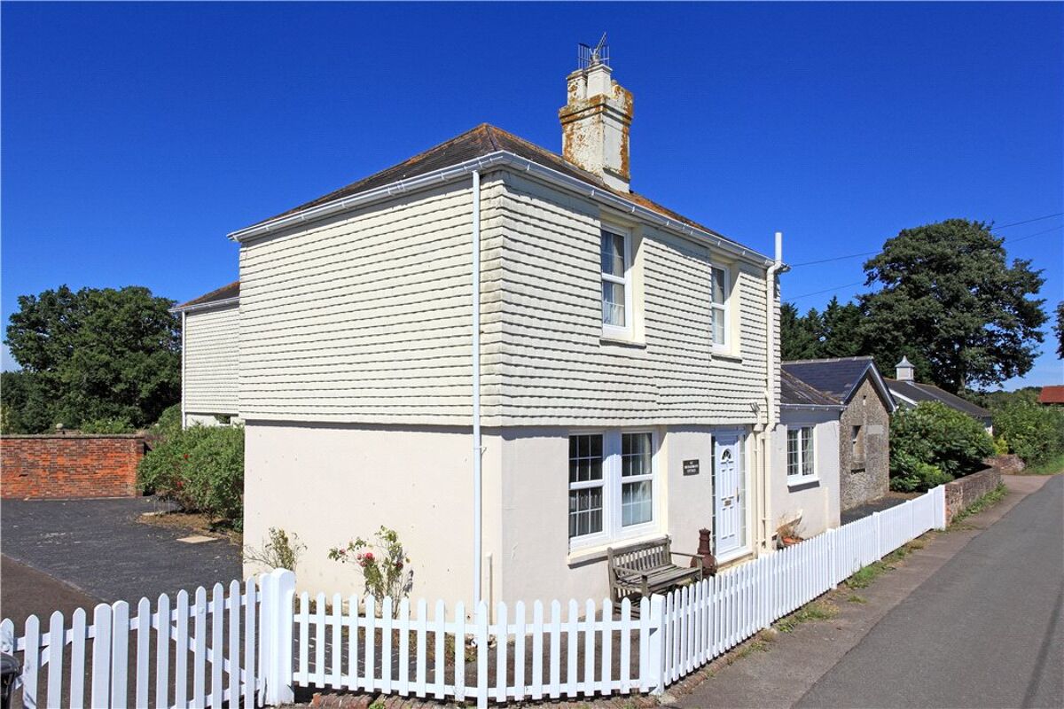 house for sale in Coldharbour Lane, Hildenborough, Tonbridge, Kent