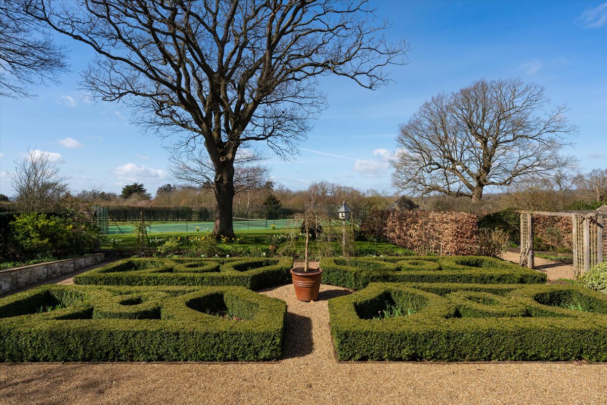 house for sale in Roodlands Lane, Four Elms, Edenbridge, Kent, TN8