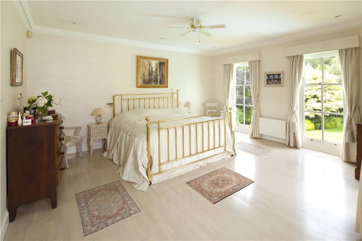 house for sale in Parkfield, Sevenoaks, Kent, TN15 SEV130291 Knight