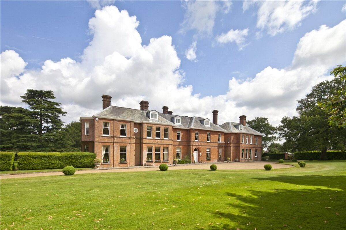 house for sale in Main Road, Knockholt, Sevenoaks, Kent, TN14