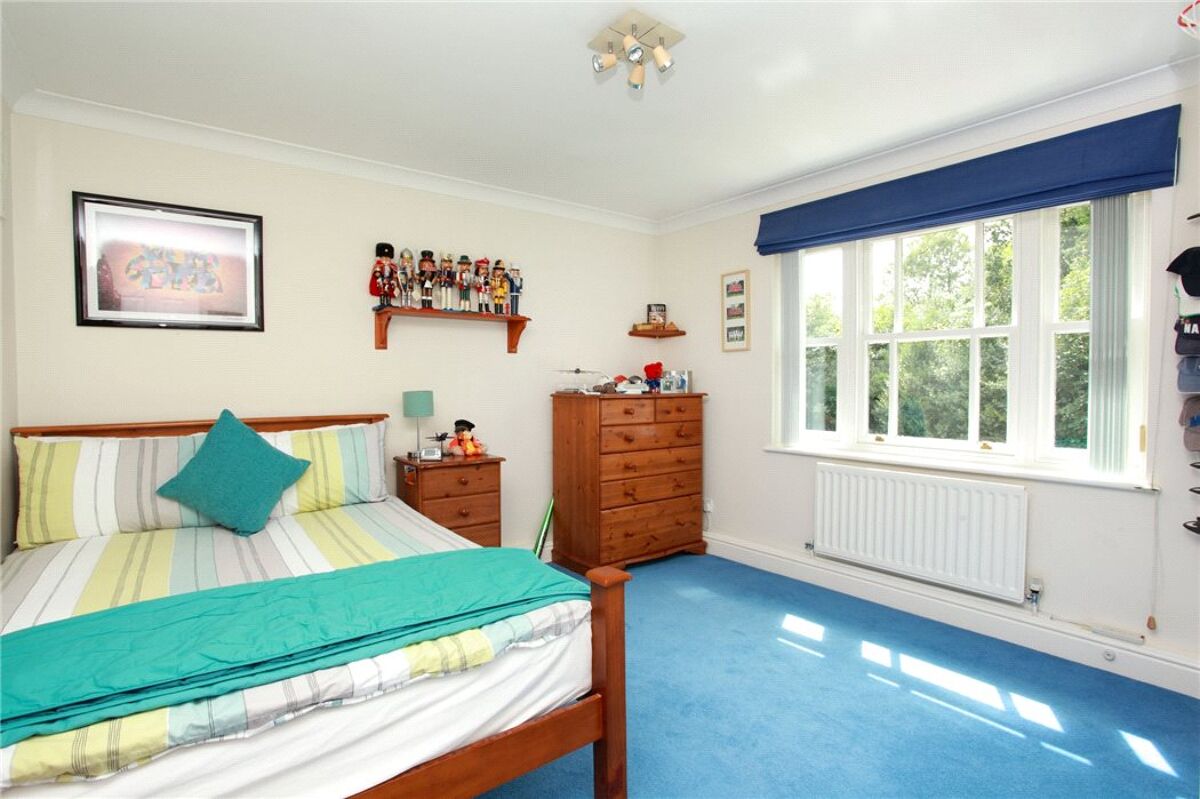 house for sale in Hollybush Close, Sevenoaks, Kent, TN13 SEV140253