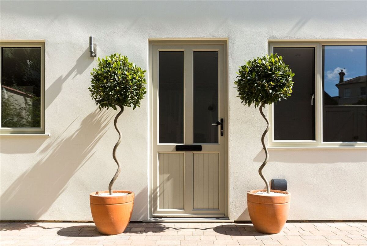 house for sale in St. Johns Hill, Sevenoaks, Kent, TN13 SEV140336