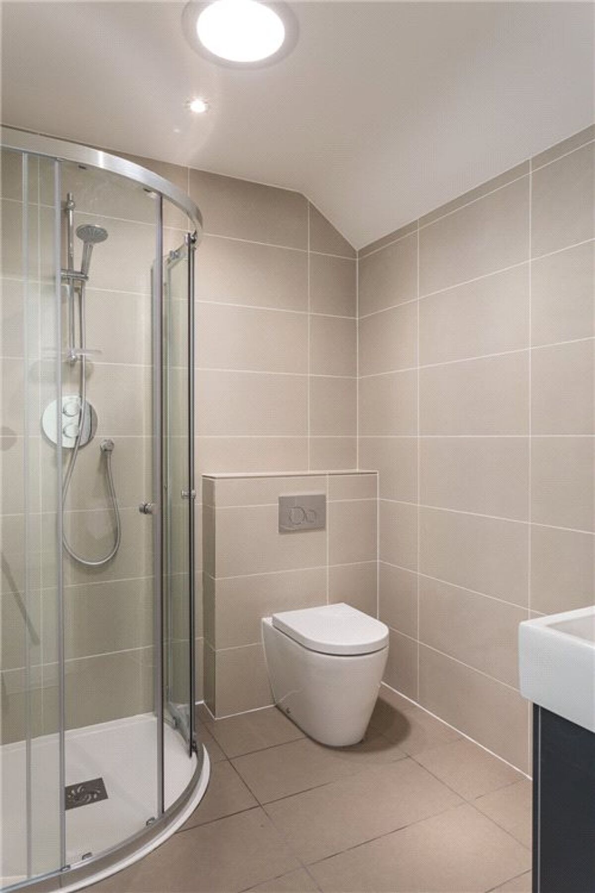 house for sale in St. Johns Hill, Sevenoaks, Kent, TN13 SEV140336