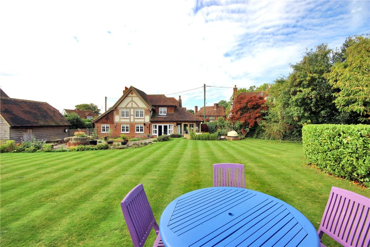house for sale in Addington Lane, Trottiscliffe, West Malling, Kent