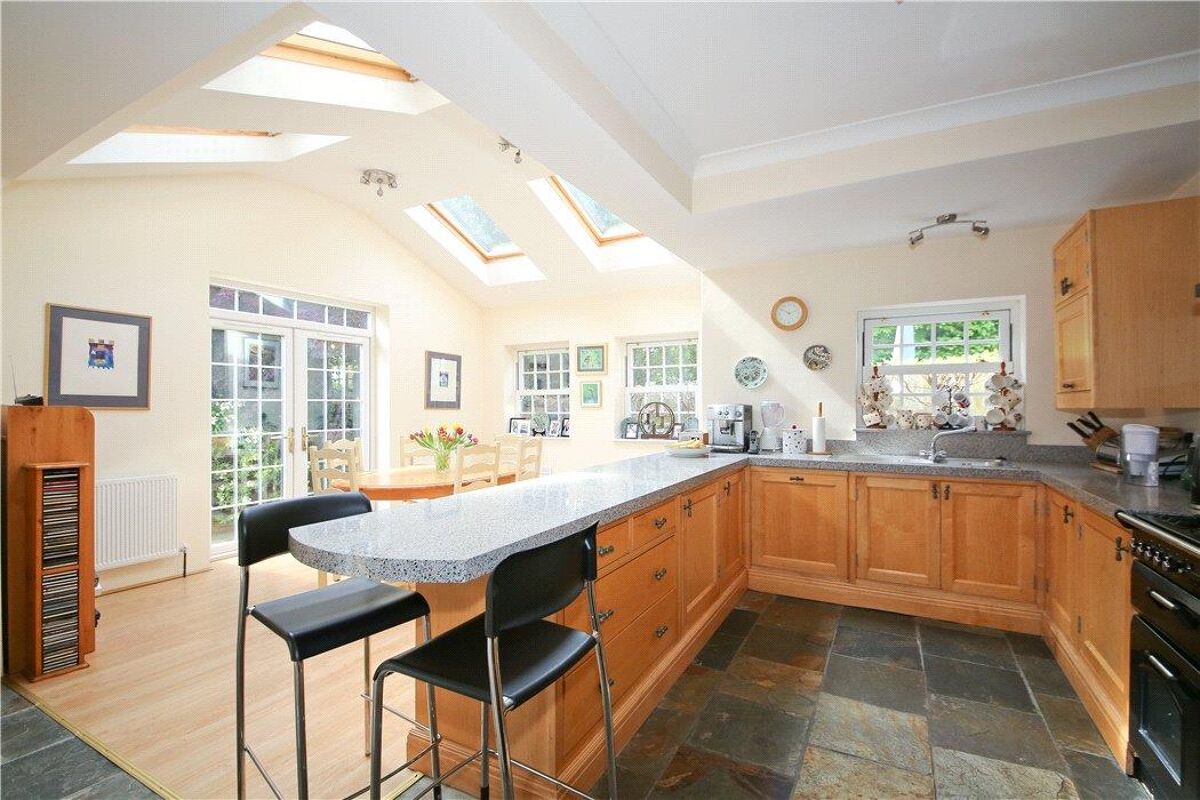 house for sale in Vine Lodge Court, Holly Bush Lane, Sevenoaks, Kent