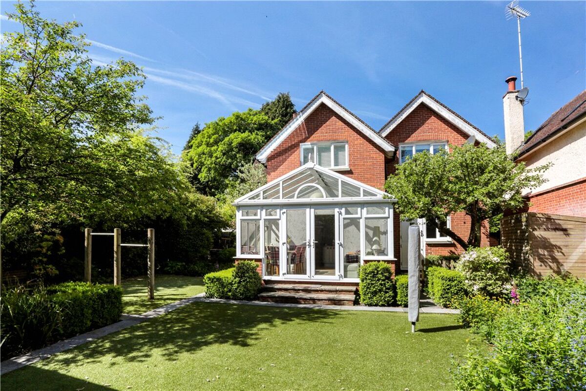 house for sale in Oak Lane, Sevenoaks, Kent, TN13 SEV150118 Knight