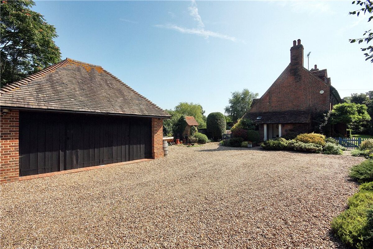 house for sale in Franks Lane, Horton Kirby, Dartford, Kent, DA4