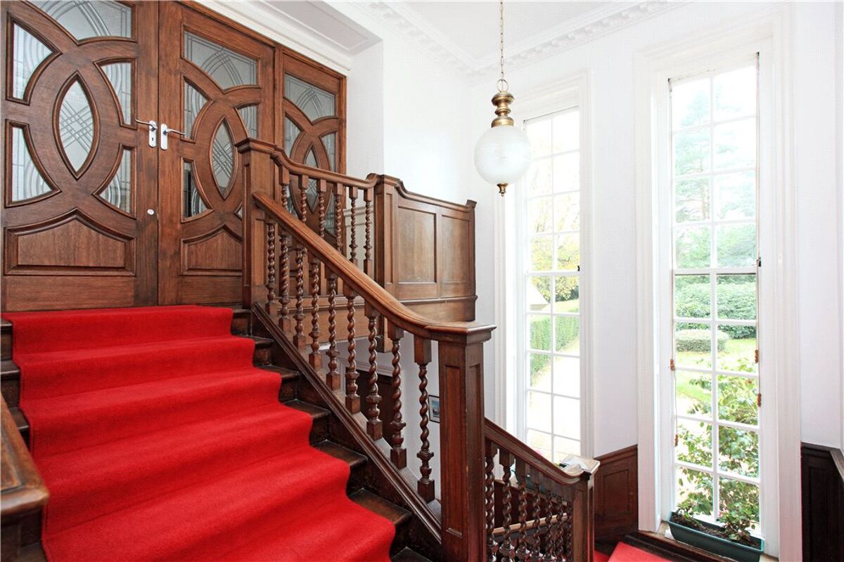 flat for sale in Chart Lodge, Seal Chart, Sevenoaks, Kent, TN15