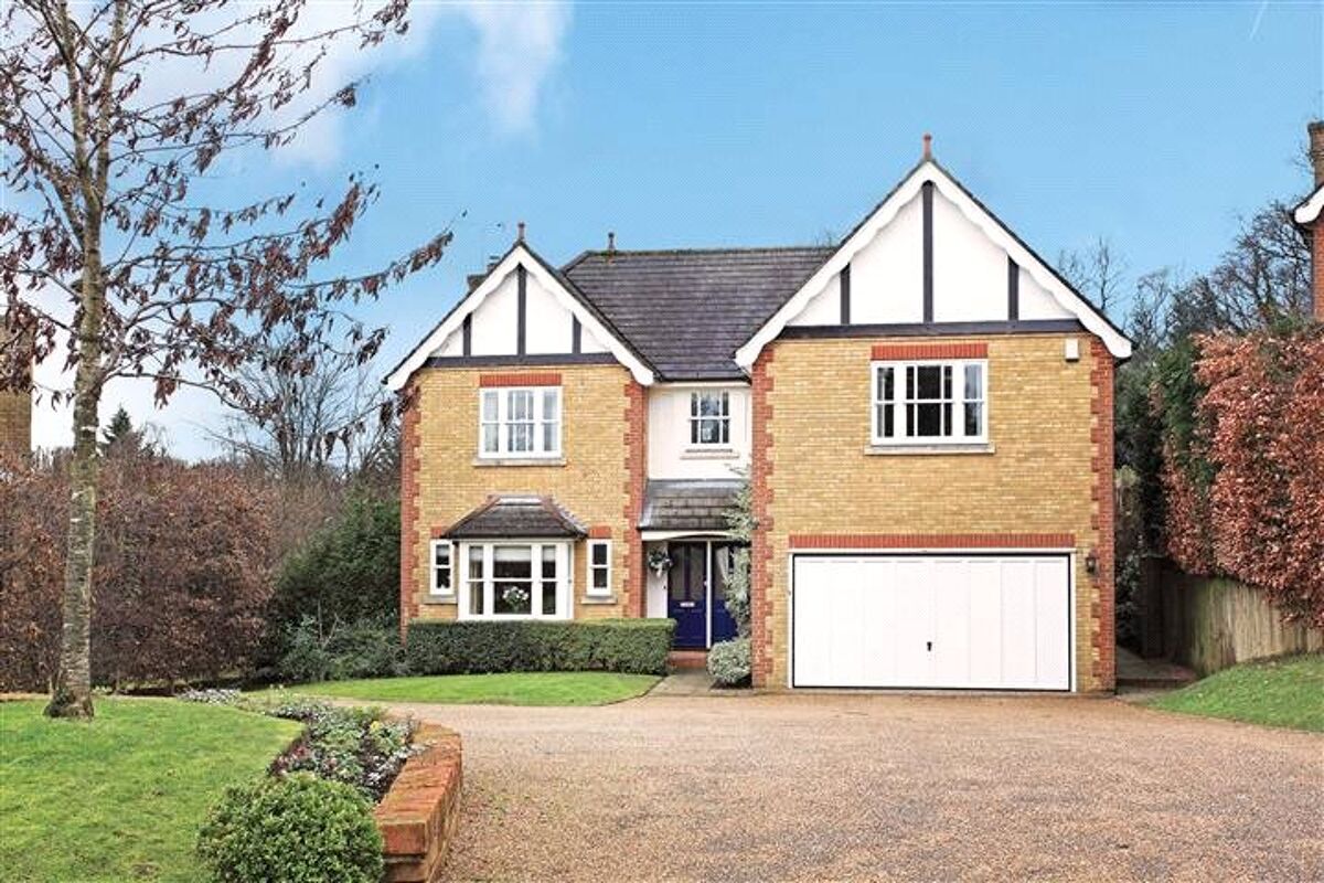 house for sale in Hollybush Close, Sevenoaks, Kent, TN13 SEV150453