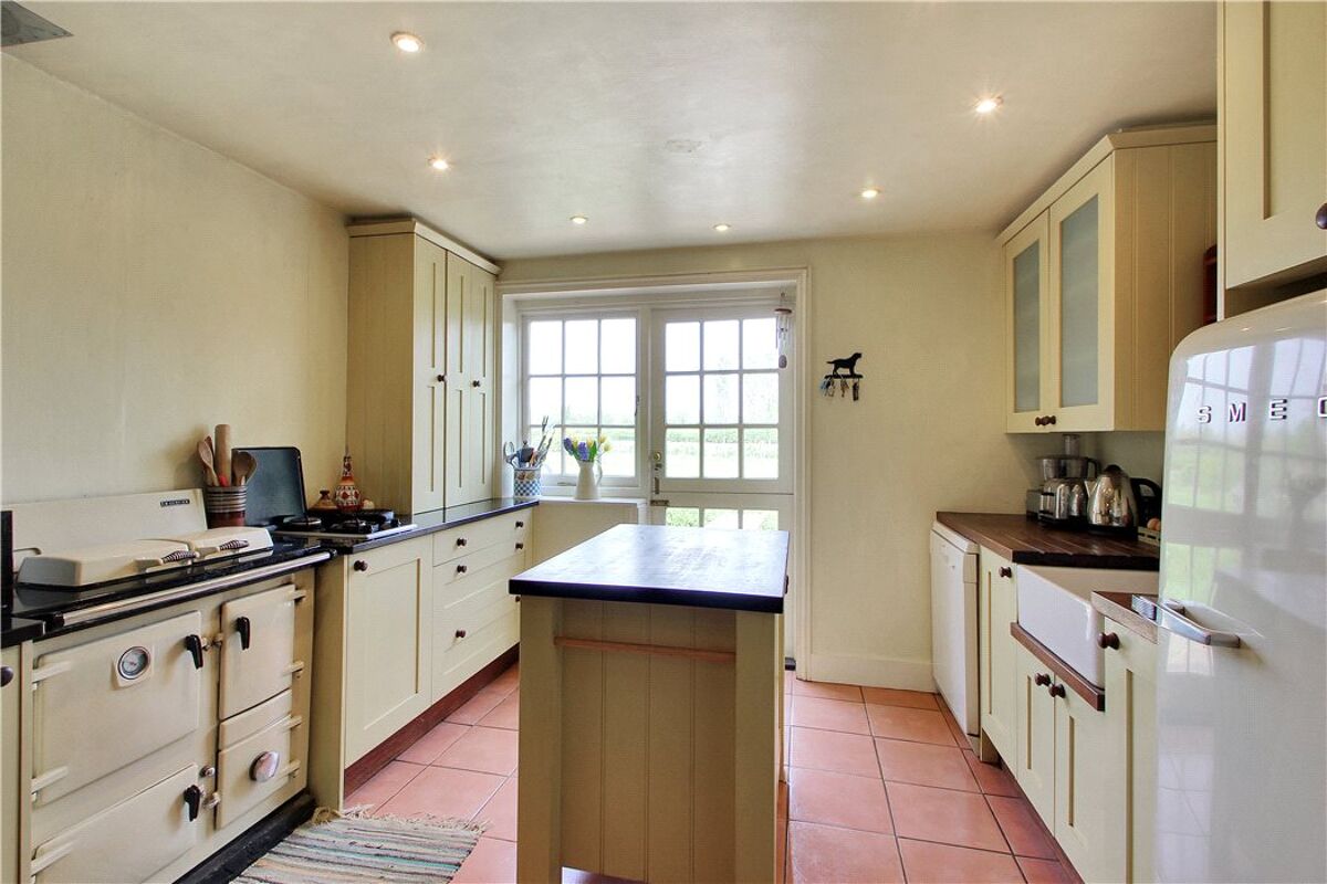 house for sale in Delaware Cottages, Hever Road, Edenbridge, Kent, TN8 SEV160166 Knight Frank