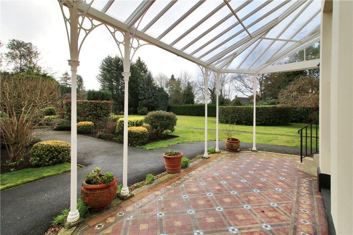 flat for sale in Kippington House, 126 Kippington Road, Sevenoaks, Kent