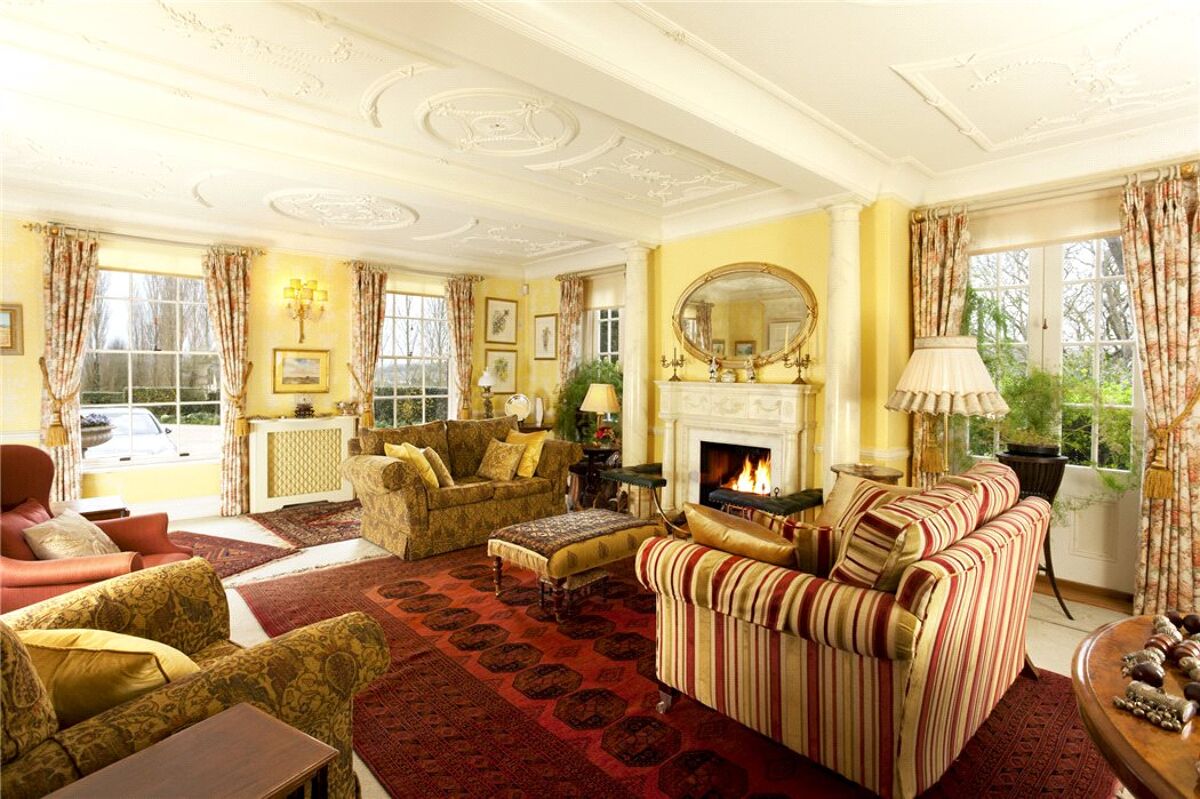 house for sale in Chartham, Canterbury, CT4 SEV160424 Knight Frank