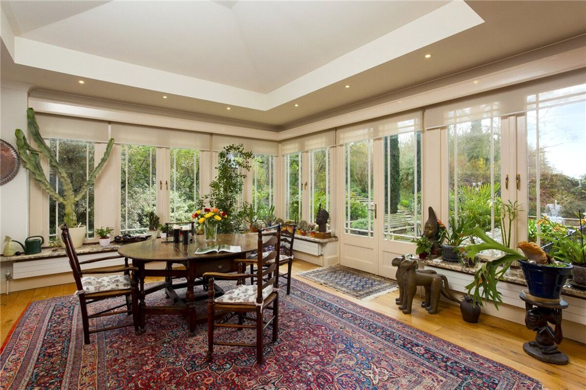 house for sale in Chartham, Canterbury, CT4 SEV160424 Knight Frank