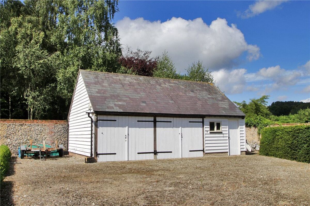 house for sale in Lane, Farningham, Dartford, Kent, DA4 SEV170138 Knight Frank