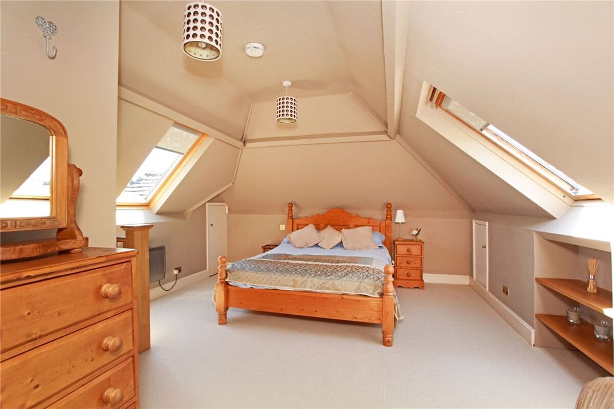 house for sale in Lyndhurst Drive, Sevenoaks, Kent, TN13 SEV170174