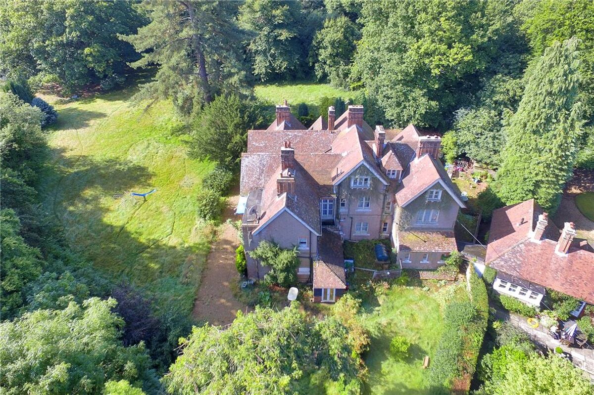 house for sale in Seven Mile Lane, Mereworth, Kent, TN15 SEV170203 Knight Frank