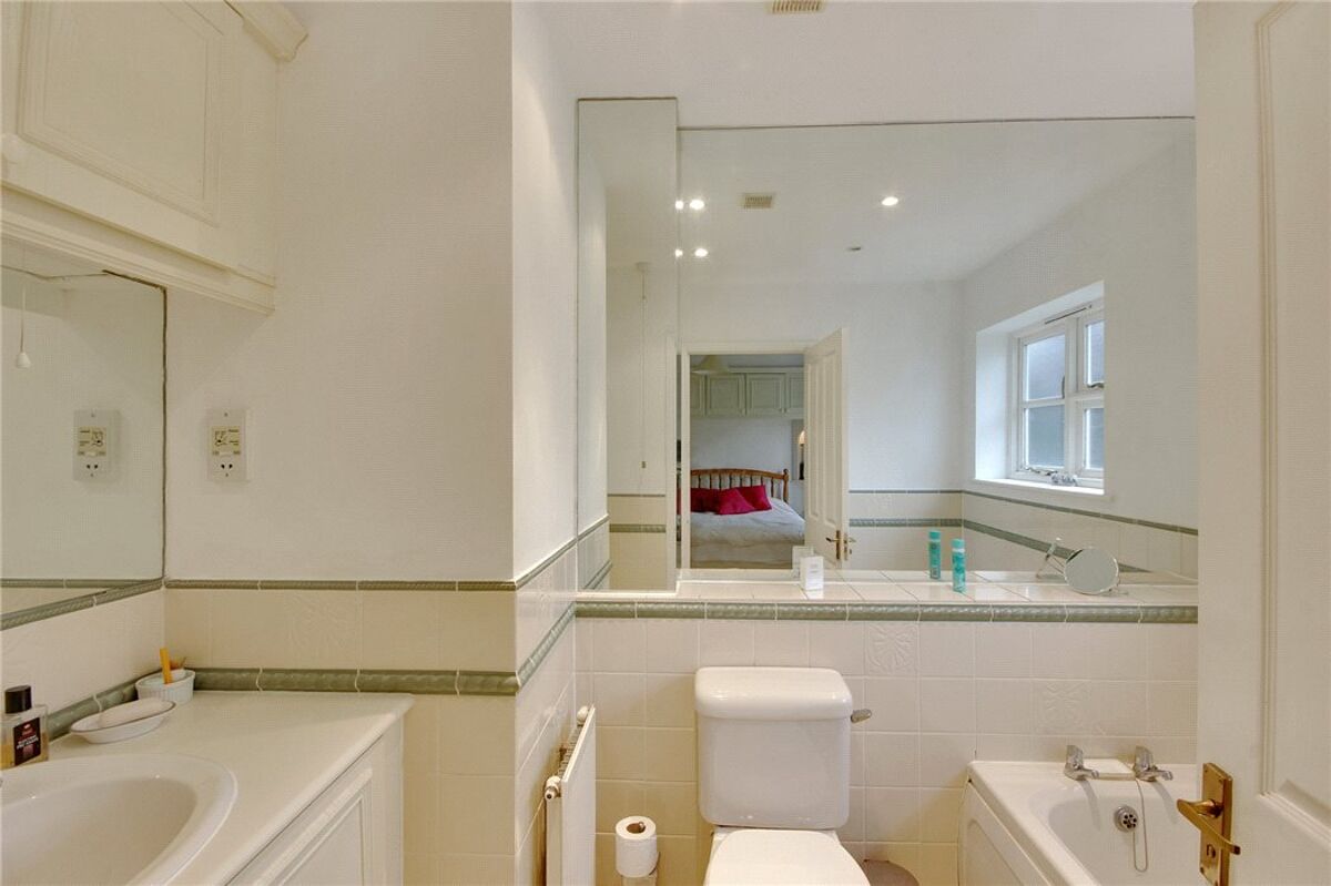 house for sale in Derwent Drive, Tunbridge Wells, Kent, TN4 SEV170267