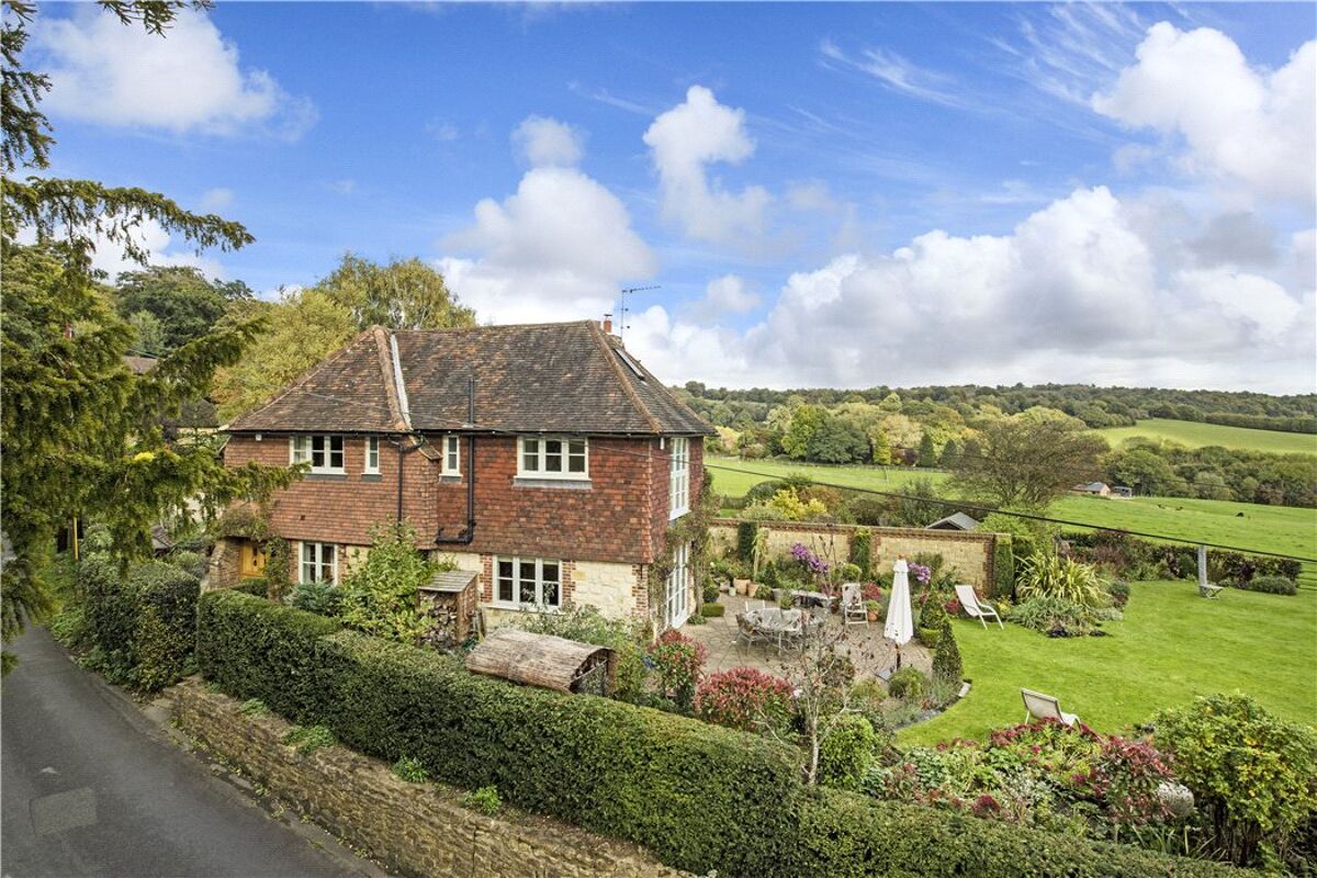 house for sale in Mapleton Road, Westerham, TN16 SEV170284 Knight Frank