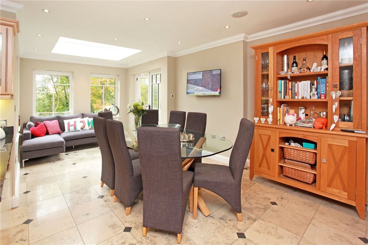 house for sale in Whitebeam Close, Kemsing, Sevenoaks, Kent, TN15