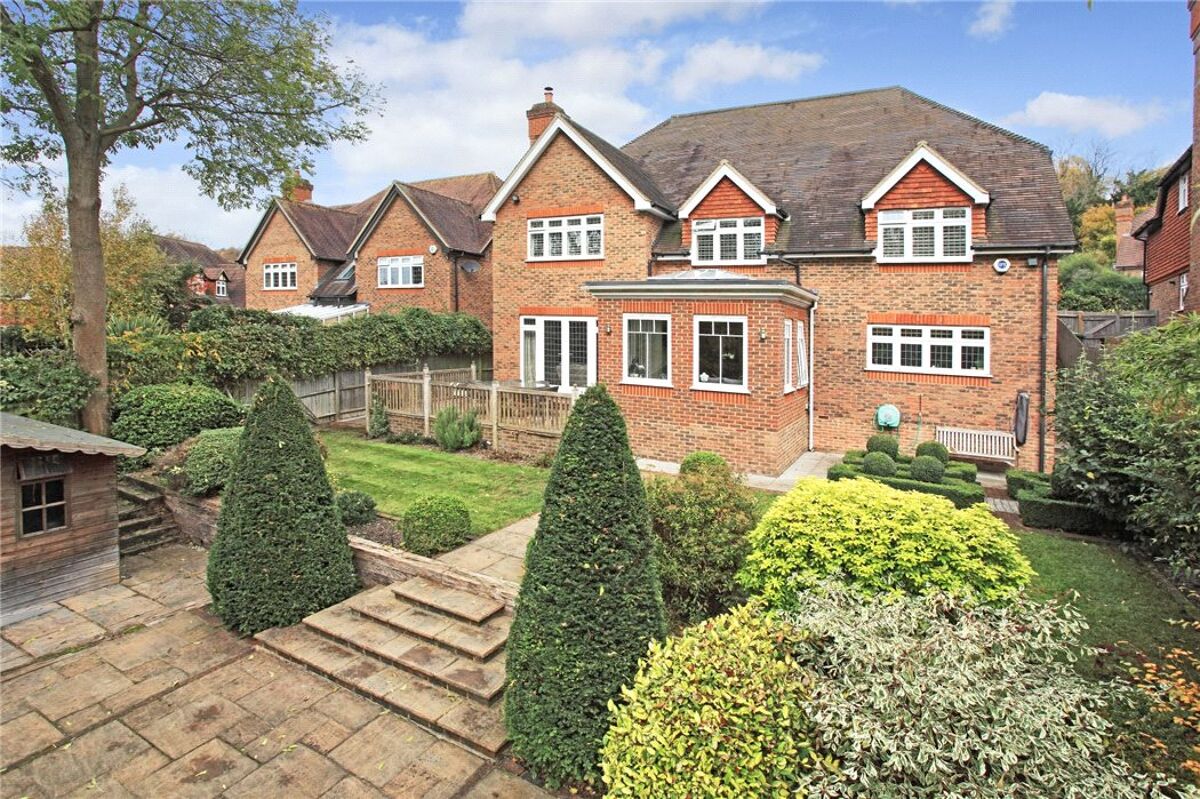 house for sale in Whitebeam Close, Kemsing, Sevenoaks, Kent, TN15