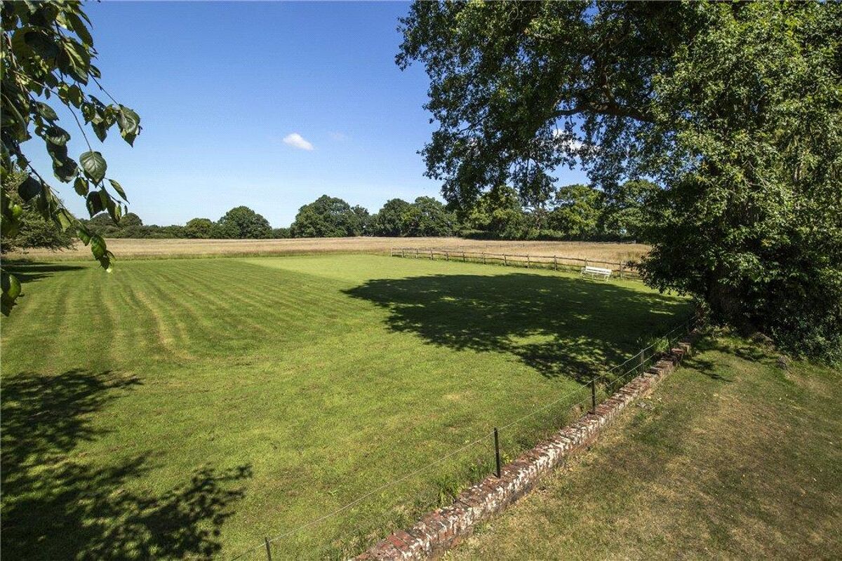 house for sale in Haxted Road, Lingfield, Surrey, RH7 SEV180072