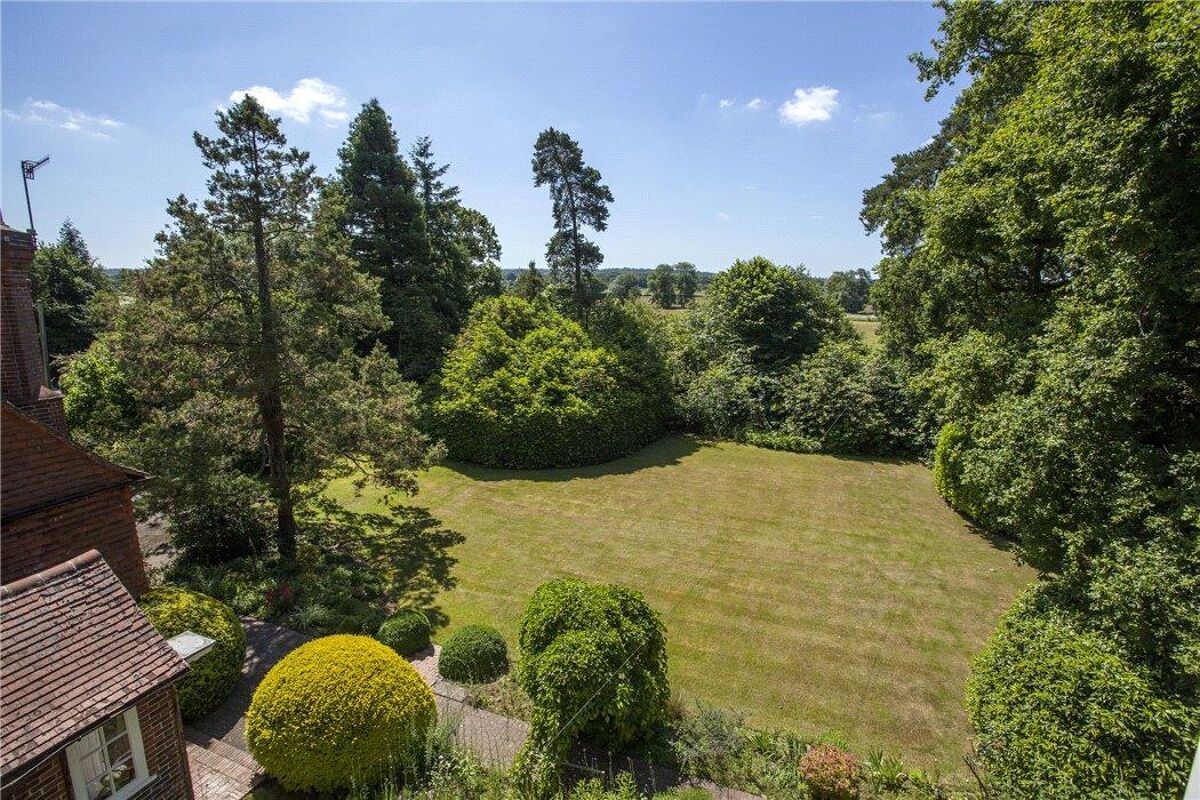 house for sale in Haxted Road, Lingfield, Surrey, RH7 SEV180072