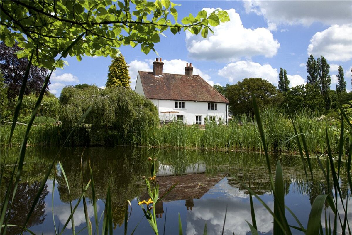 house for sale in Ashes Lane, Hadlow, Tonbridge, TN11 SEV180082