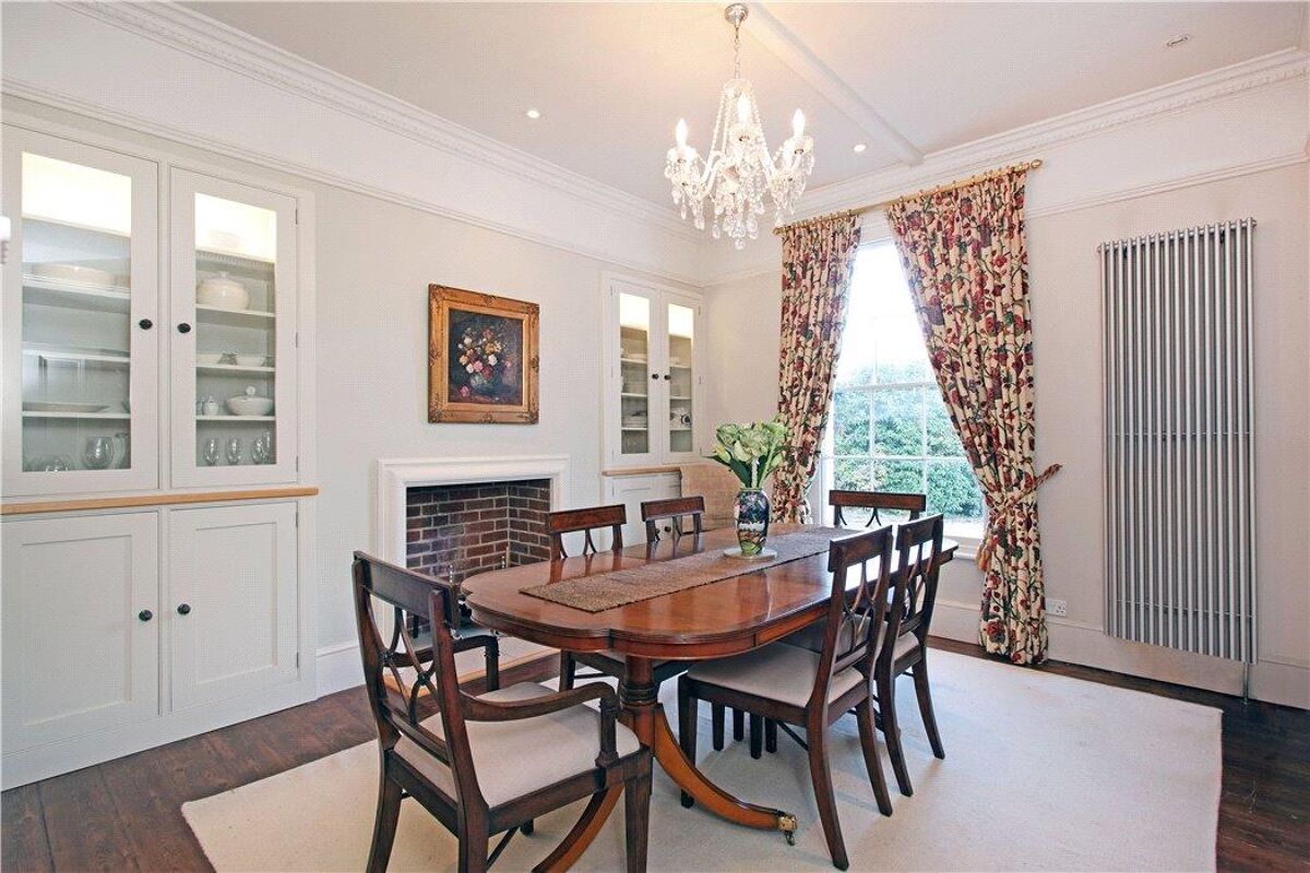 house for sale in Main Road, Edenbridge, Kent, TN8 SEV180238 Knight