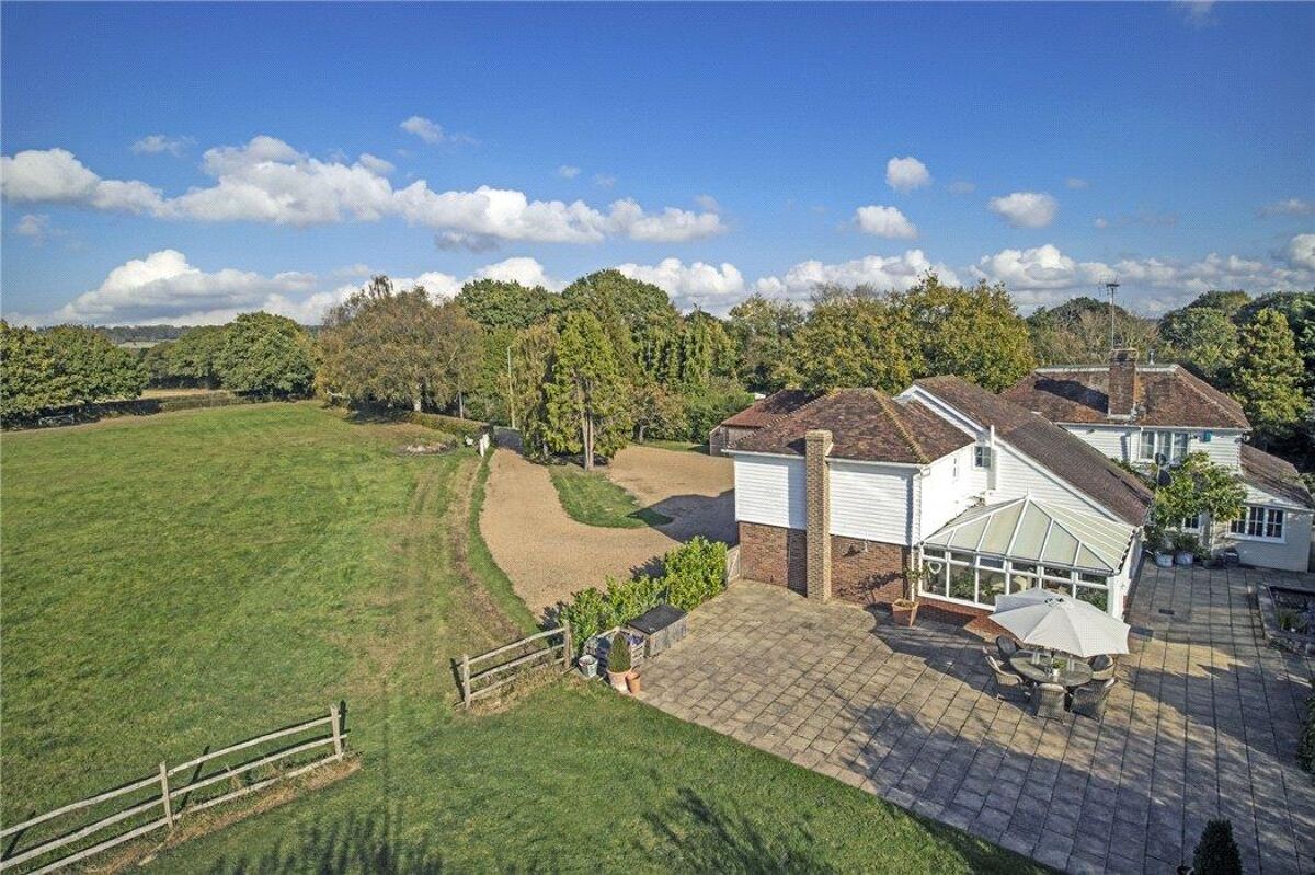 house for sale in Crumps Lane, Maidstone, Kent, ME17