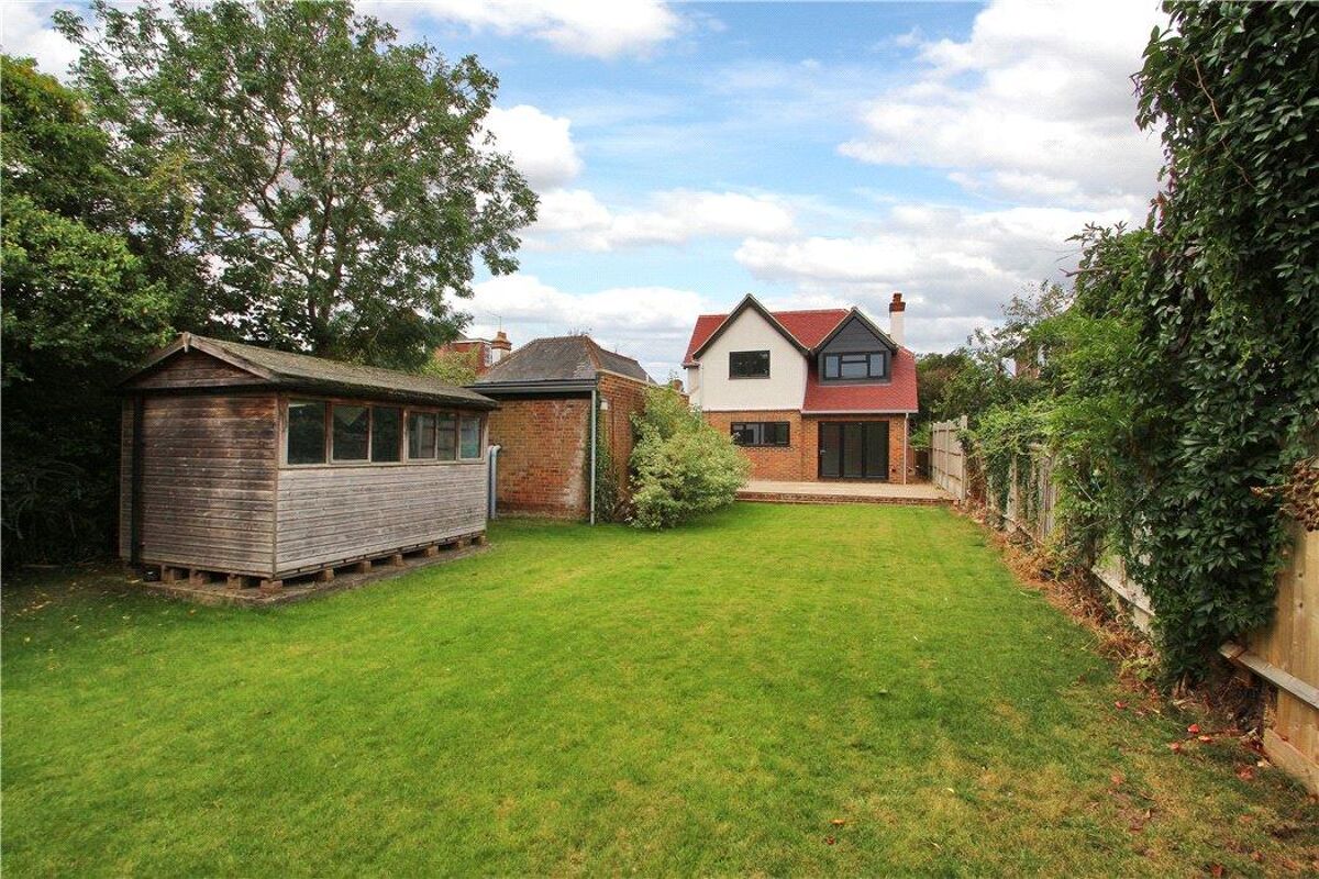 house for sale in London Road, Dunton Green, Sevenoaks, Kent, TN13